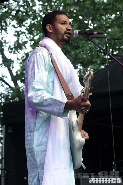 MDOU MOCTAR - 2019-06-09 - PARIS - Parc de la Villette - Scene Prairie du Cercle Nord - 